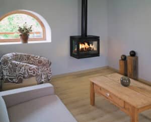 Poêle ou cheminée suspendue par Vanny SA